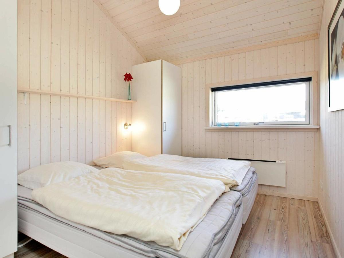 Three-Bedroom Holiday Home In Grossenbrode 1 Habitación foto
